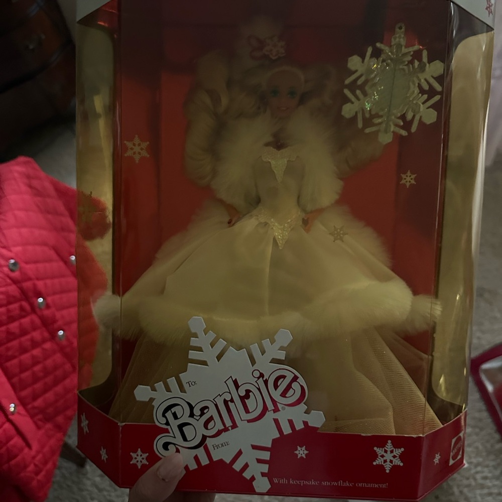 1989 Barbie Holiday Doll in Ivory Gown with White Fur Trim